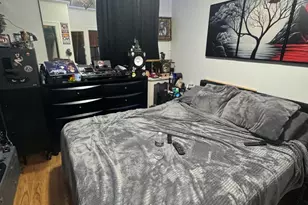 70-27 68th Pl, Glendale, NY 11385 - Photo 13