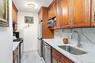 3333 Henry Hudson Pkwy W, Bronx, NY 10463 - Photo 3