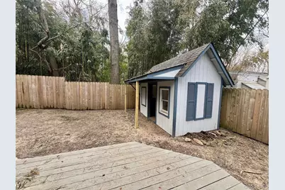 10 Rutland Road, Mastic, NY 11950 - Photo 11