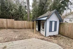 10 Rutland Rd, Mastic, NY 11950 - Photo 11