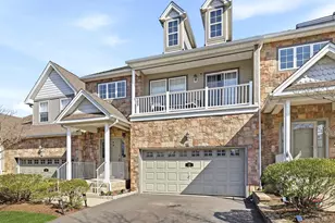 18 Clearwater Ct, Beacon, NY 12508 - Photo 3