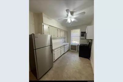 7865 75th Street, Glendale, NY 11385 - Photo 5