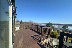 498 Liberty St, Newburgh, NY 12550 - Photo 3