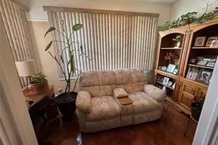 69-22 64th Pl, Ridgewood, NY 11385 - Photo 5