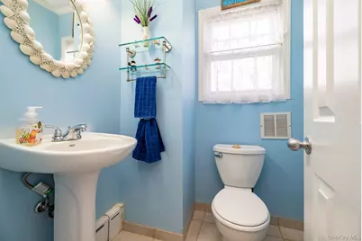 77 Lawson Avenue, East Rockaway, NY 11518 - Photo 17