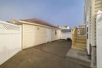 77 Lawson Avenue, East Rockaway, NY 11518 - Photo 27