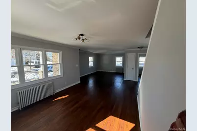 2303 Pine Street, Seaford, NY 11783 - Photo 5