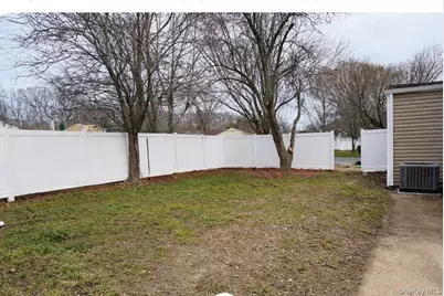 12 Fowler Lane, Mount Sinai, NY 11766 - Photo 27