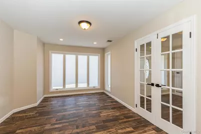 12 Fowler Lane, Mount Sinai, NY 11766 - Photo 7