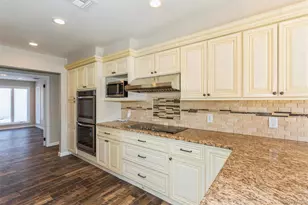 12 Fowler Ln, Mount Sinai, NY 11766 - Photo 11