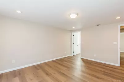 12 Fowler Lane, Mount Sinai, NY 11766 - Photo 17