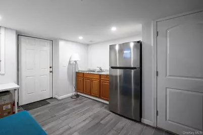 41 Liberty Avenue, North Babylon, NY 11703 - Photo 31