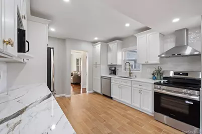 41 Liberty Avenue, North Babylon, NY 11703 - Photo 13