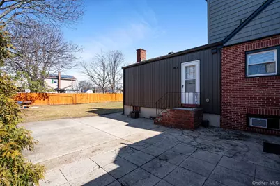 41 Liberty Avenue, North Babylon, NY 11703 - Photo 37