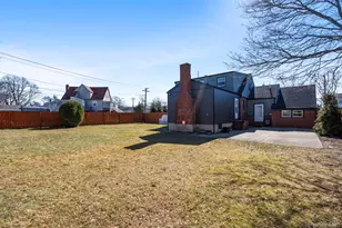41 Liberty Ave, North Babylon, NY 11703 - Photo 39