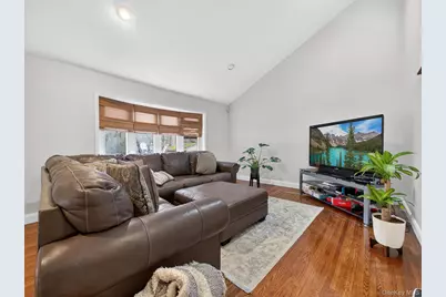 10 Rensselaer Drive, Spring Valley, NY 10977 - Photo 23