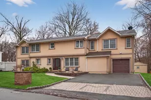 10 Rensselaer Dr, Spring Valley, NY 10977 - Photo 3