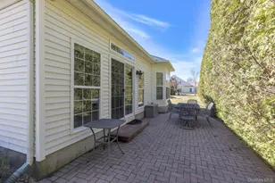 43 Louden Loop, Mount Sinai, NY 11766 - Photo 33