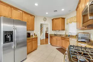 43 Louden Loop, Mount Sinai, NY 11766 - Photo 17