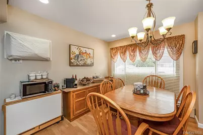 75 N Sloan Drive N, Valley Stream, NY 11580 - Photo 13