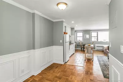 315 Atlantic Avenue #1N, East Rockaway, NY 11518 - Photo 3