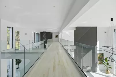 31 Chestnut Hill Drive, Upper Brookville, NY 11771 - Photo 27