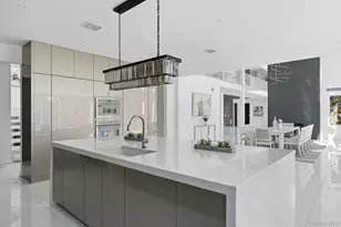 31 Chestnut Hill Dr, Upper Brookville, NY 11771 - Photo 13