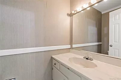 402 Carrollwood Drive, Tarrytown, NY 10591 - Photo 5