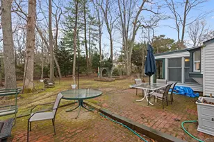 33 Oleander Dr, Northport, NY 11768 - Photo 9