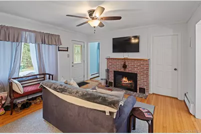 33 Oleander Drive, Northport, NY 11768 - Photo 11