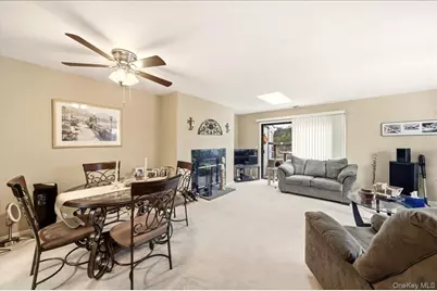 9 Country Place, Mohegan Lake, NY 10547 - Photo 13