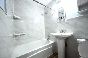 32 Needle Ln, Levittown, NY 11756 - Photo 9