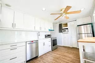 32 Needle Ln, Levittown, NY 11756 - Photo 5