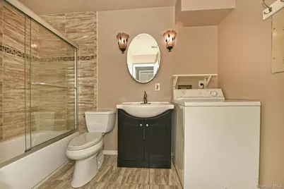 171 Fairview Circle, Middle Island, NY 11953 - Photo 23