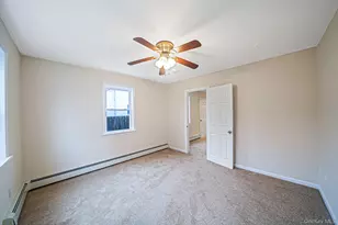 8 Florence Ct, Huntington Station, NY 11746 - Photo 17