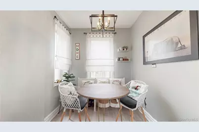 118-11 84th Avenue #301, Kew Gardens, NY 11415 - Photo 11