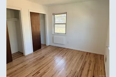 86 McLoughlin Street #D, Glen Cove, NY 11542 - Photo 11