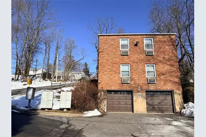 86 McLoughlin Street #D, Glen Cove, NY 11542 - Photo 13