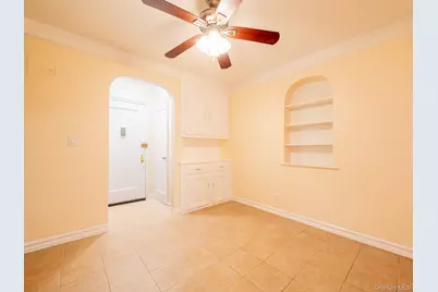 64-85 Saunders Street #A9, Rego Park, NY 11375 - Photo 5