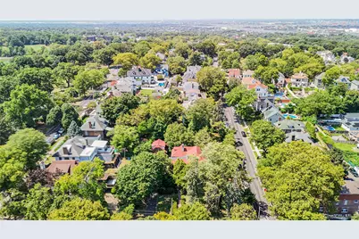 12 Silver Lake Road, New York, NY 10301 - Photo 17