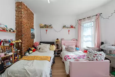 8745 114th Street, Richmond Hill, NY 11418 - Photo 15