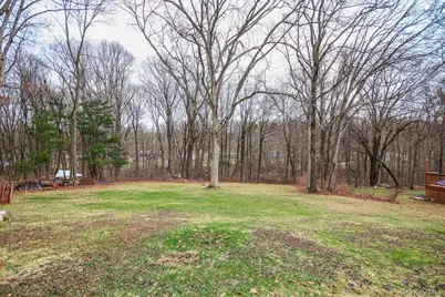 322 Lakeview Street, Mahopac, NY 10541 - Photo 33