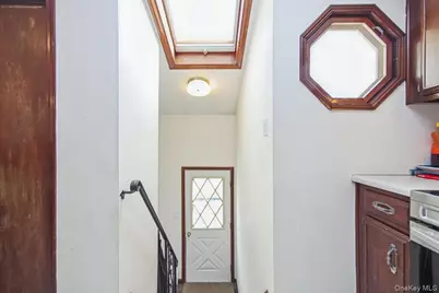 322 Lakeview Street, Mahopac, NY 10541 - Photo 13