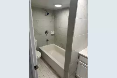 12704 97th Avenue, Richmond Hill, NY 11419 - Photo 11