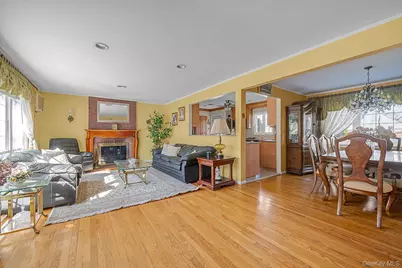 40 Vassar Street, Garden City, NY 11530 - Photo 3