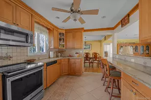 40 Vassar St, Garden City, NY 11530 - Photo 7