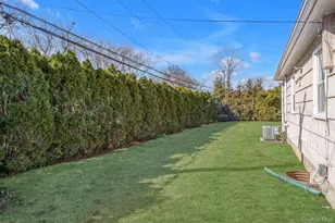 40 Vassar St, Garden City, NY 11530 - Photo 19