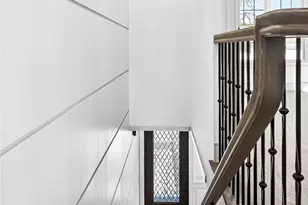 7 Victoria Ln, Yonkers, NY 10701 - Photo 35