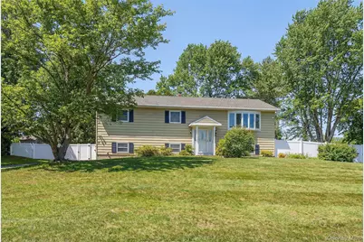 7 Bittersweet Dr, Danbury, Call Listing Agent, CT 06811 - Photo 3
