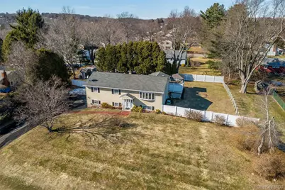 7 Bittersweet Dr, Danbury, Call Listing Agent, CT 06811 - Photo 31